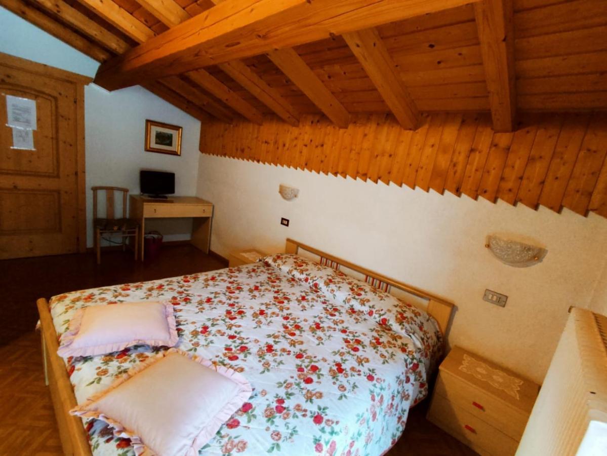 Affittacamere Pizzeria Marmolada Rocca Pietore Luaran gambar